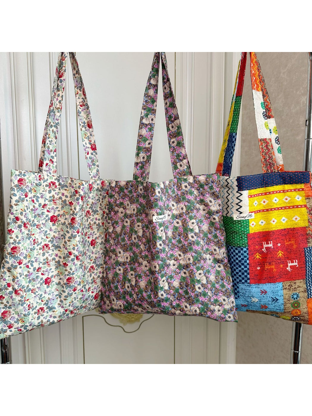 Cosbai - Floral Print Everyday Tote Bag
