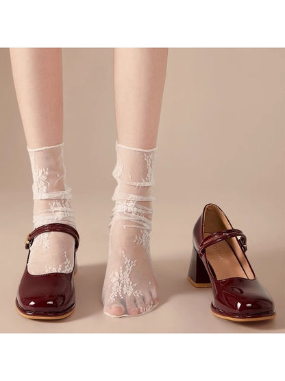 Rufia - Sheer Lace Floral Pattern Crew Socks