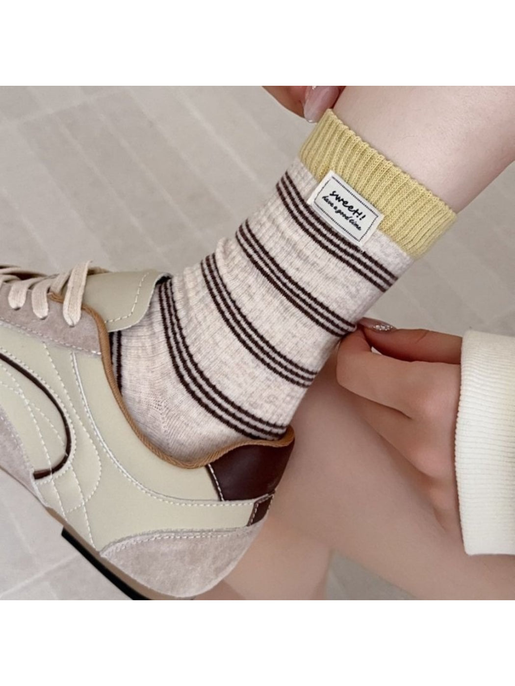 Rufia - Contrast Cuff Stripe Crew Socks