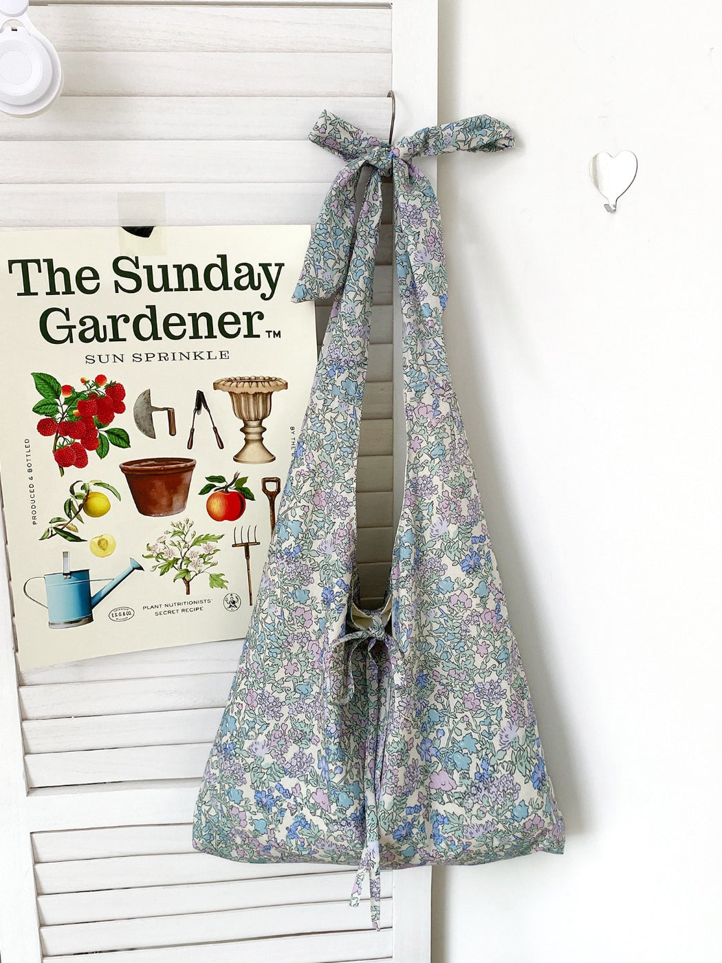Cosbai tote bag worn over shoulder showcasing its casual boho style