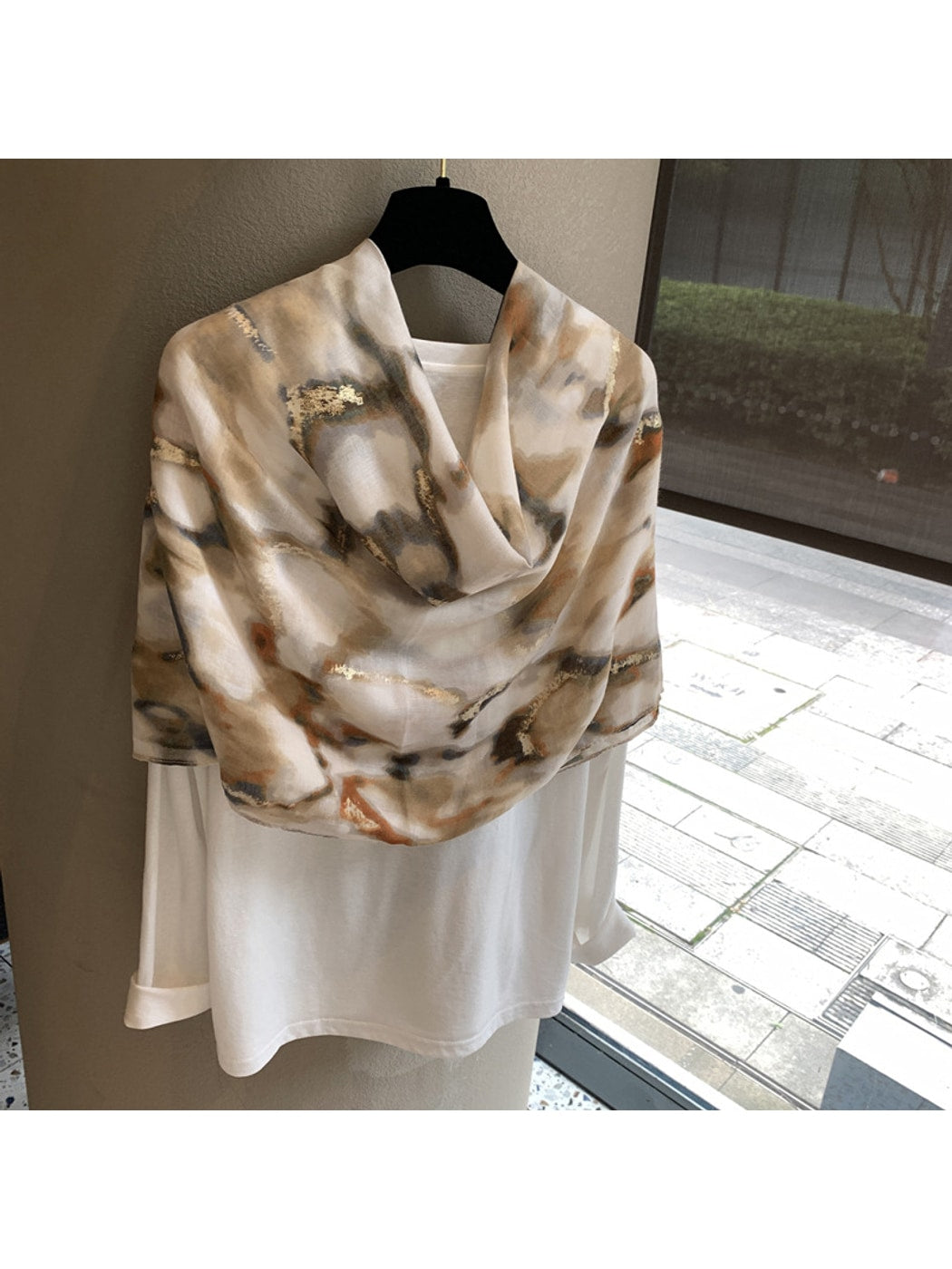 Scarvii - Abstract Print Long Shawl Scarf