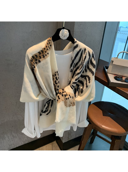 Scarvii - Leopard Pattern Fashion Wrap Scarf