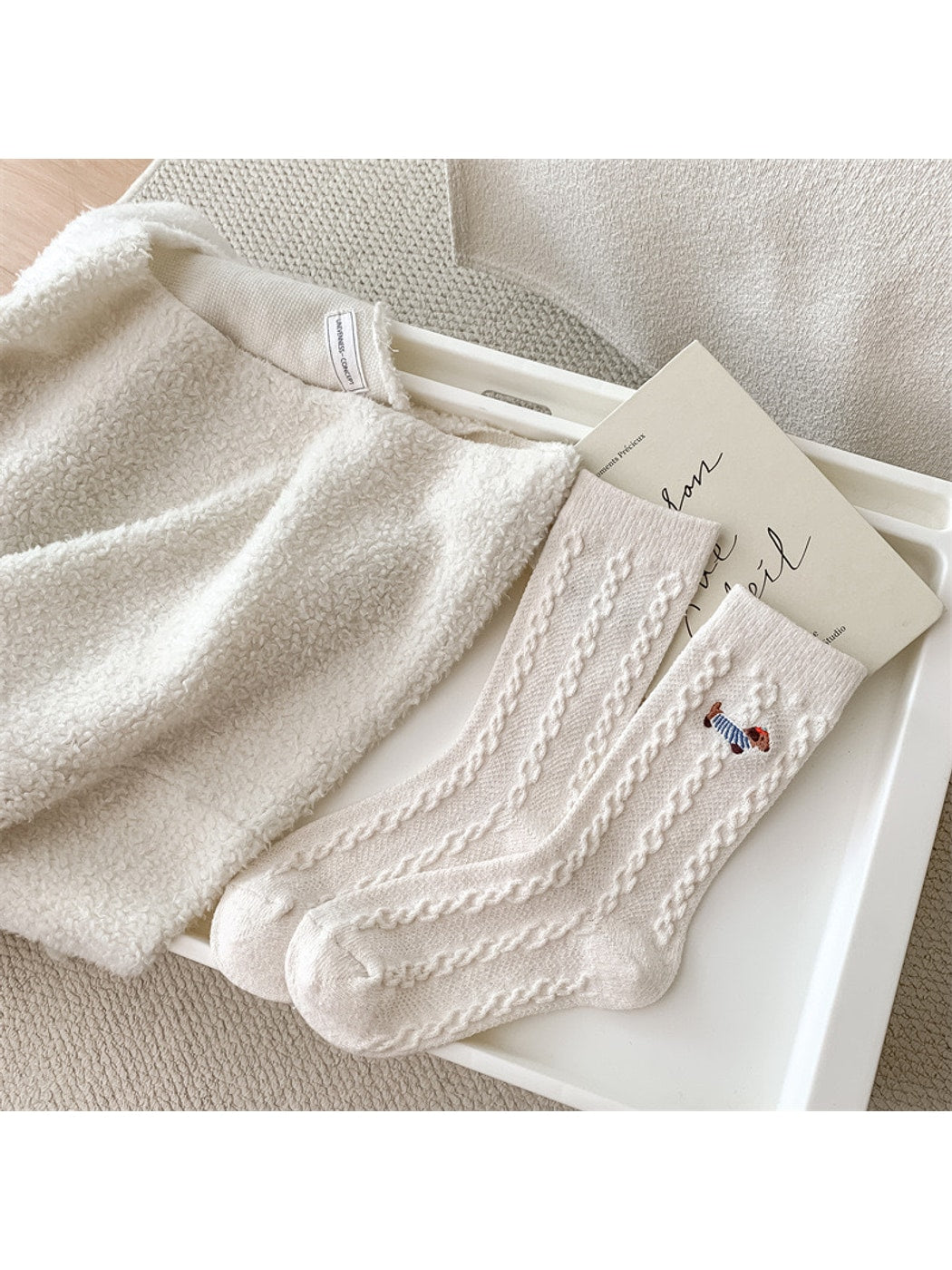 Rufia - Cute Dachshund Motif Knit Crew Socks