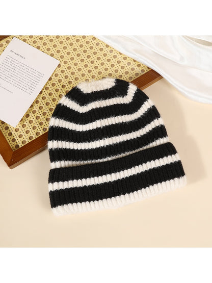 Haila - Women's Striped Color Block Beanie