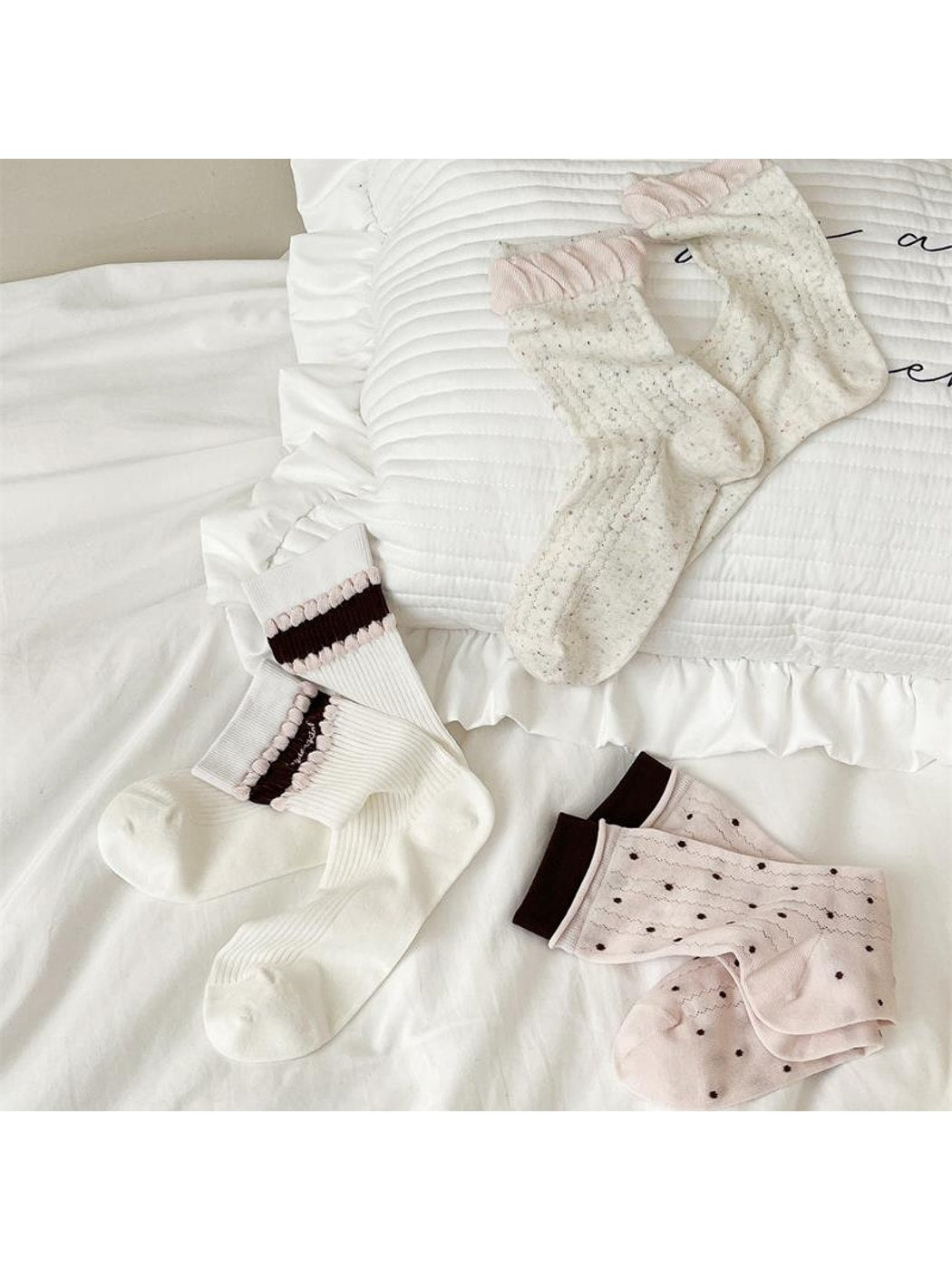 Rufia - Scalloped Cuff Ribbed Crew Socks