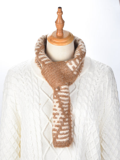 Scarvii - Two-Tone Knitted Scarf with Slip-Through Design