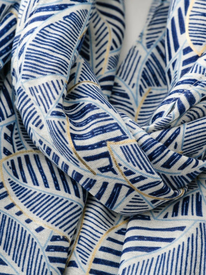 Scarvii - Elegant Versatile Leaf Print Lightweight Scarf