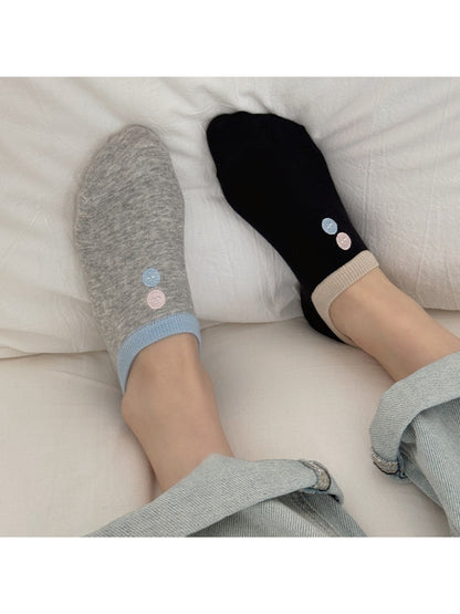 Rufia - Minimal Contrast Edge Ankle Socks product image 1