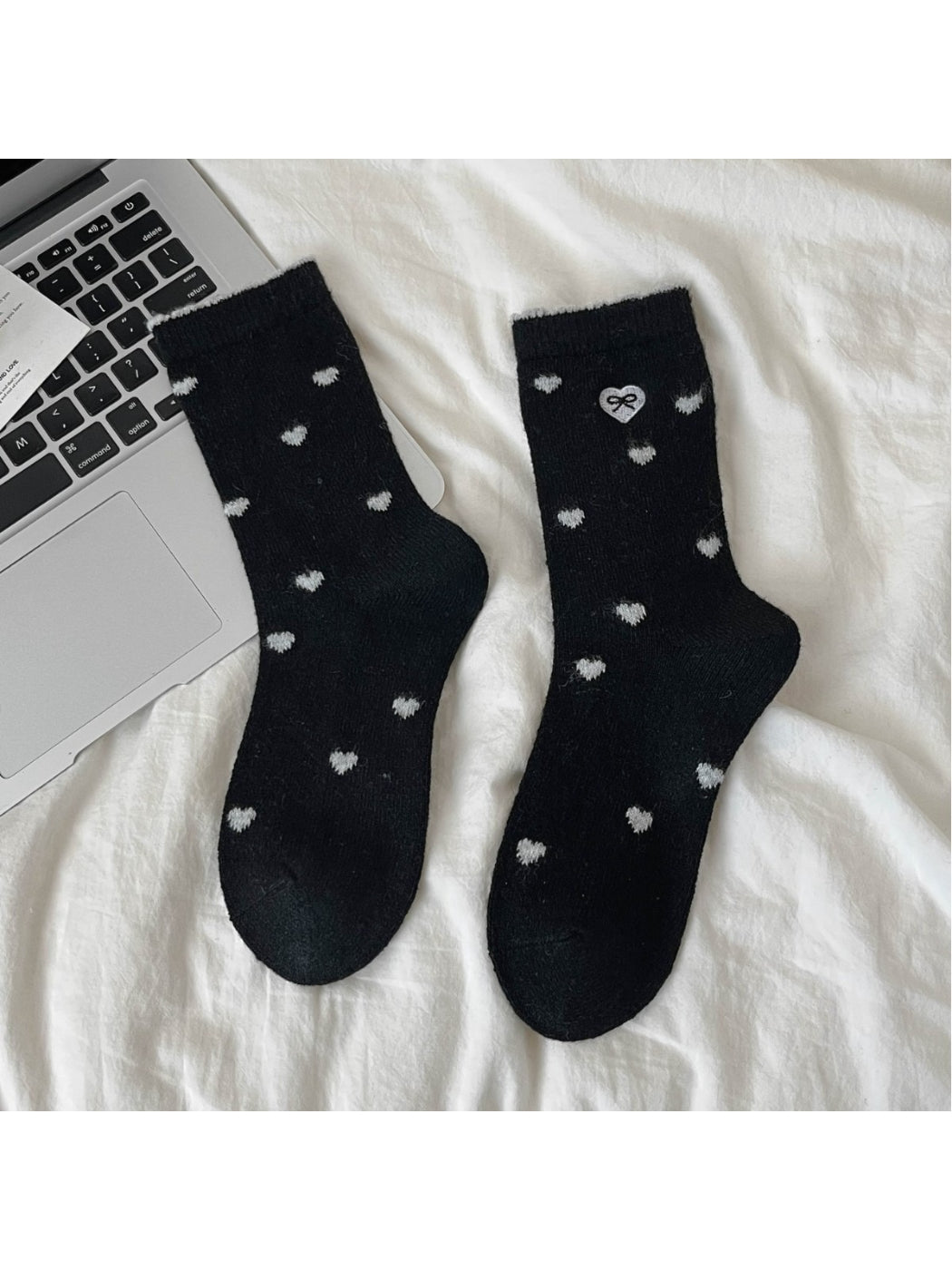 Rufia – Sweet Mid-Calf Socks with Heart & Bow Print