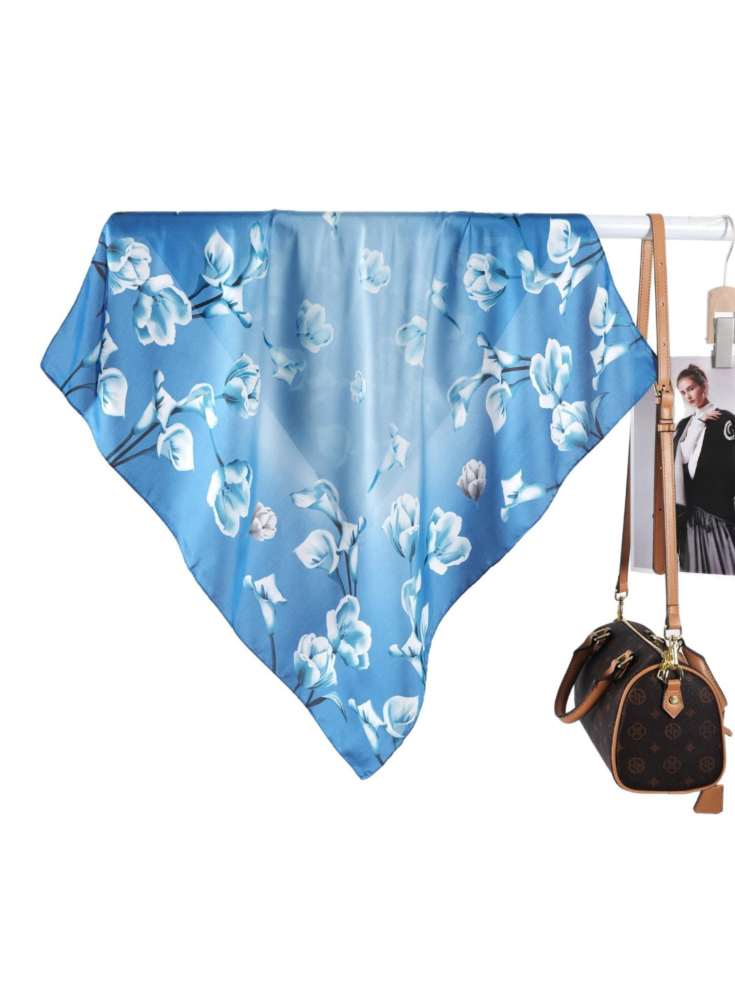 Scarvii - Magnolia Bloom Square Scarf
