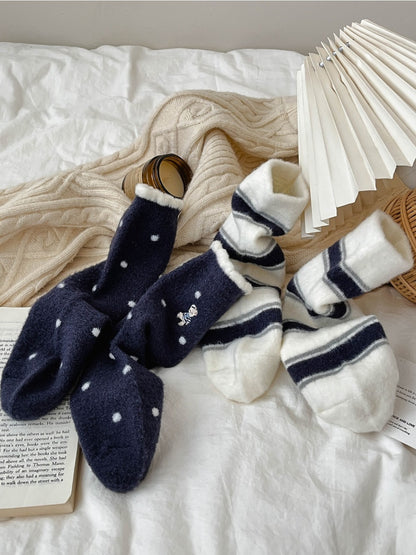 Rufia – Plush Winter Cartoon Socks