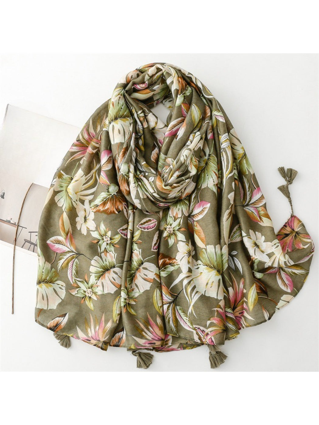 Scarvii - Tropical Botanical Print Tassel Scarf