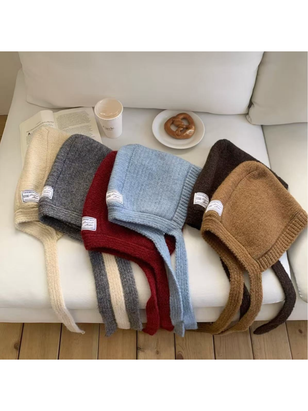 Haila - Long Tie Knit Bonnet