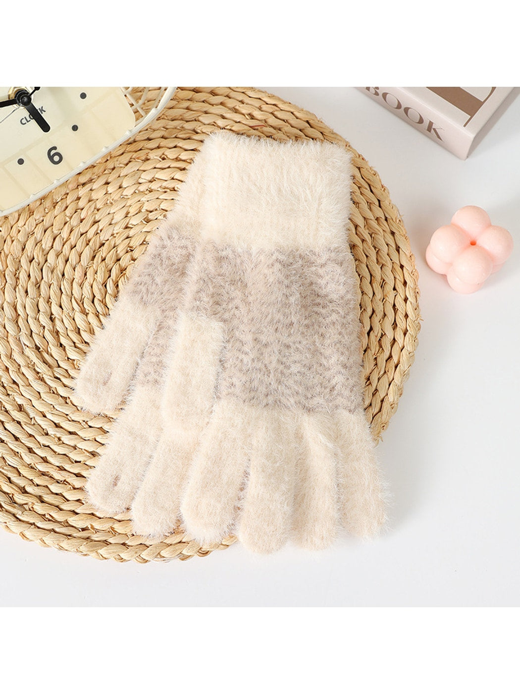 Gloving - Women's Fuzzy Colorblock Knit Winter Gloves