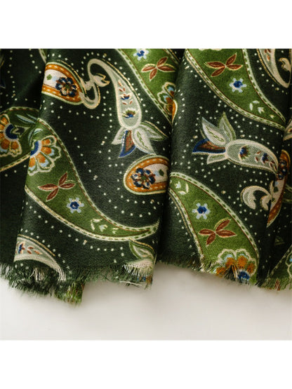 Scarvii - Vintage Paisley Pattern Scarf