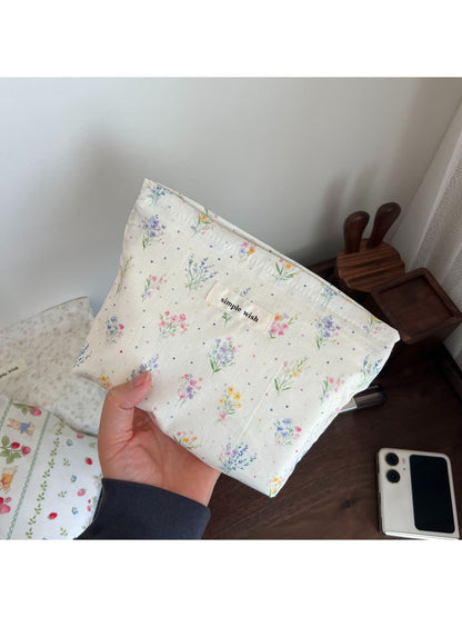 Cosbai - Printed Soft Rectangular Zip Pouch Bag
