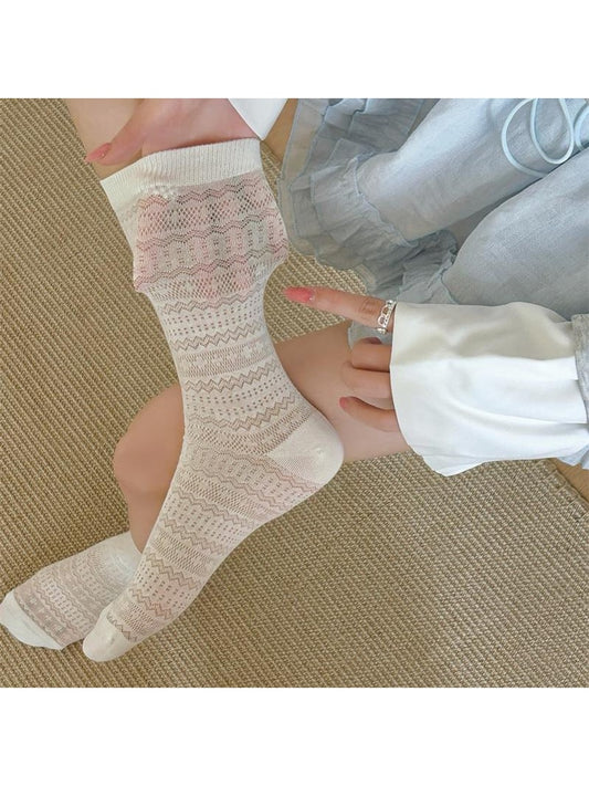 Rufia - Minimalist Ruffled Cuff White Crew Socks