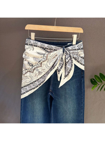 Scarvii - Muted Grey Vintage Print Triangle Bandana