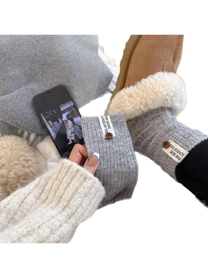 Rufia - Button Accent Ribbed Crew Socks product image 3