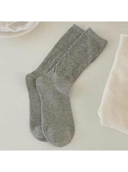 Rufia - Minimalist Chevron Textured Socks