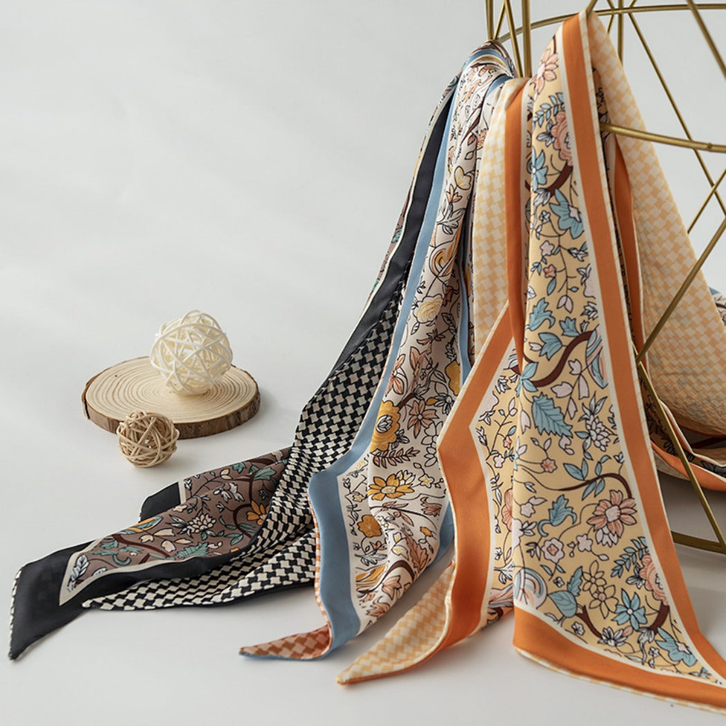 Scarvii - Colorful Print Neck Scarf - British & Classic