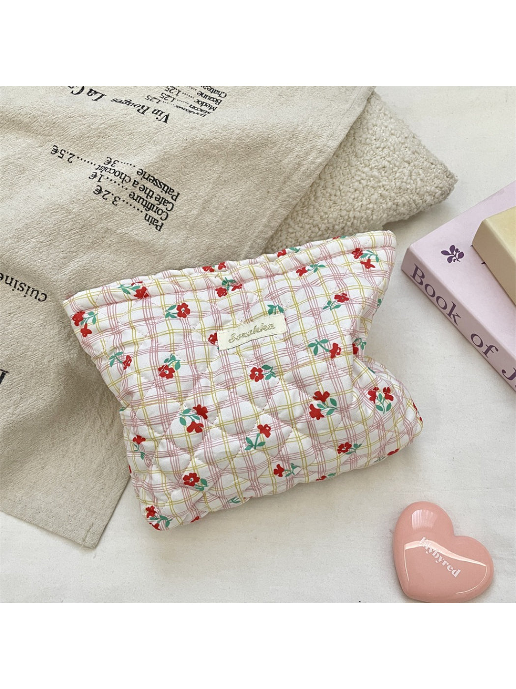 Cosbai - Floral Quilted Makeup Bag