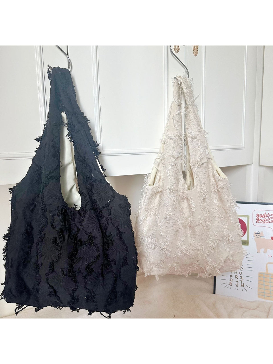 Cosbai - Elegant Soft Texture Shoulder Tote
