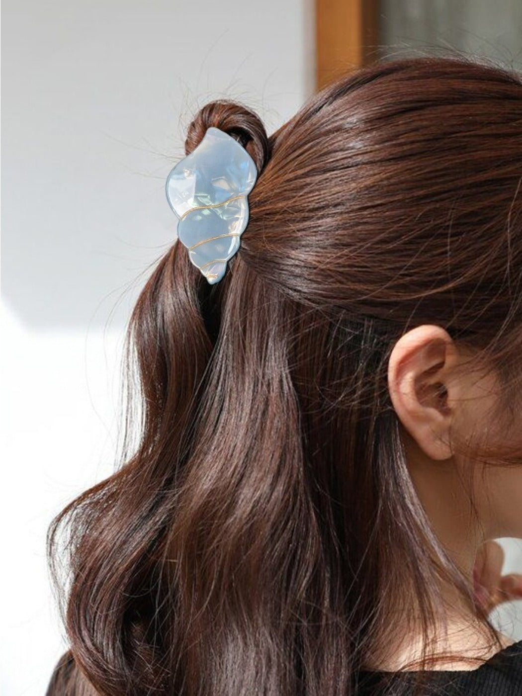 Clio - Acrylic Conch-Shaped Hair Clips - Sweet & Cute