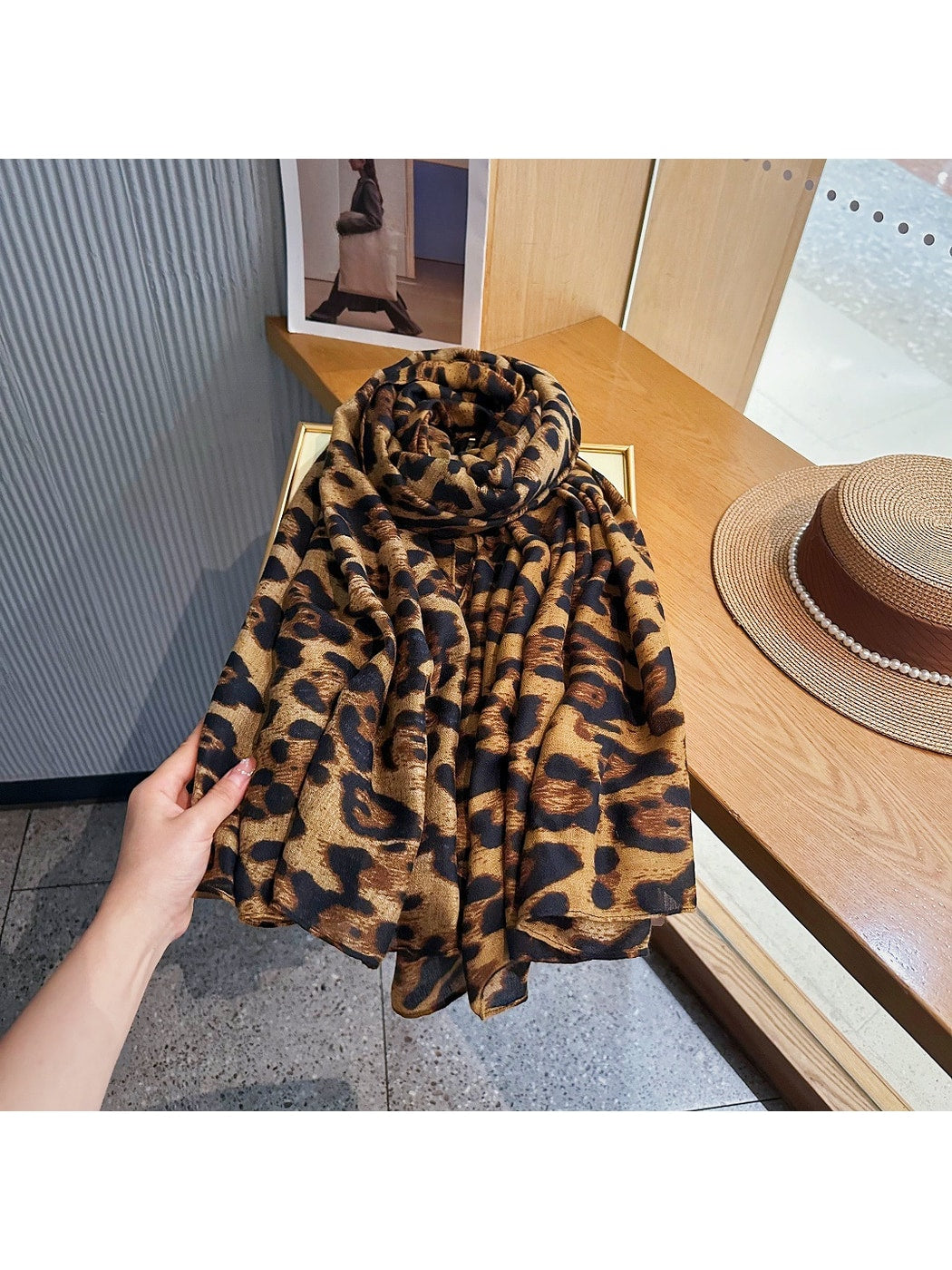 Scarvii - Elegant Leopard Print Fashion Scarf