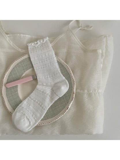 Rufia - Ruffle Trim Hollow-Out Crew Socks