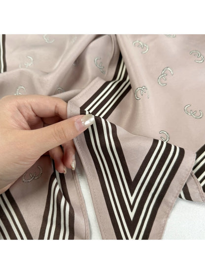 Scarvii - Minimal Motif Triangle Scarf