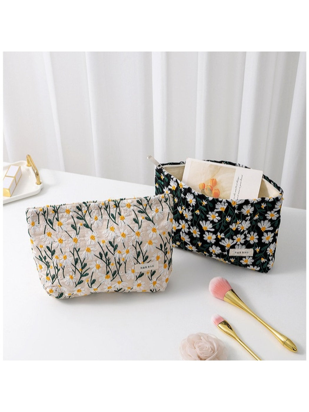 Cosbai - Daisy Pattern Makeup and Brush Storage Bag