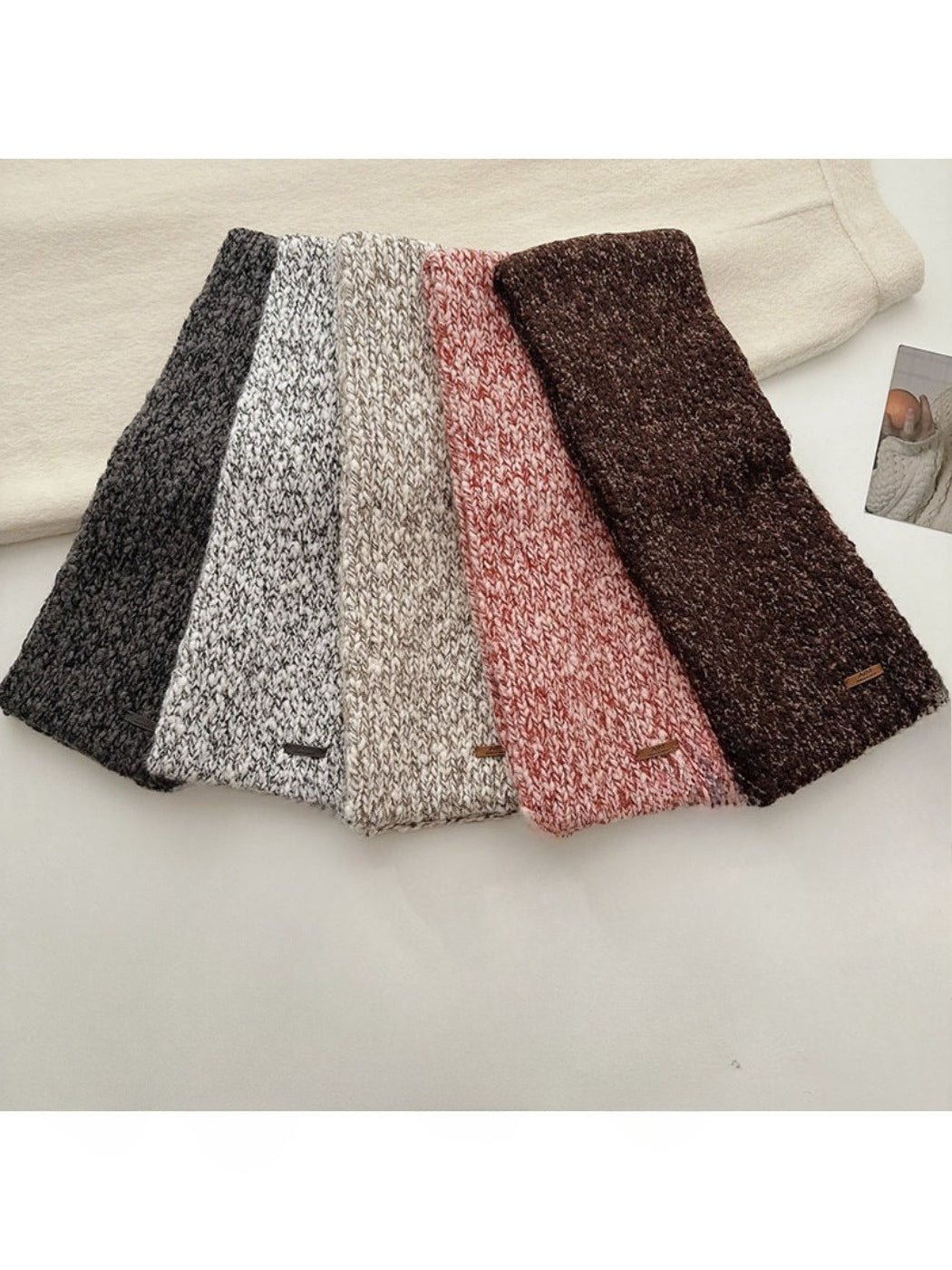 Scarvii - Cozy Heather Knit Scarf