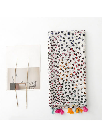 Scarvii - Lightweight Leopard Print Spring Scarf