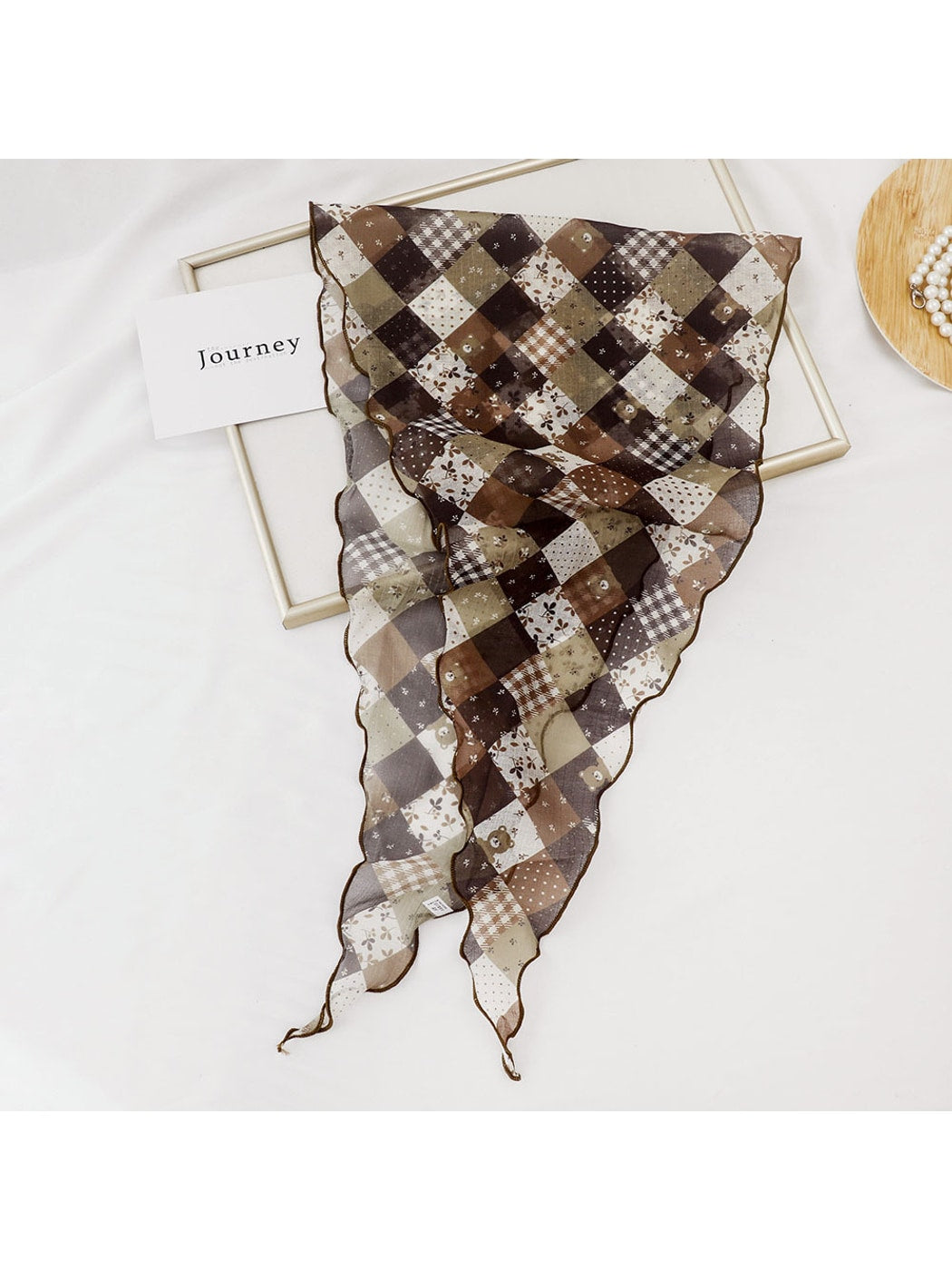 Scarvii - Fashion Print Diamond Shaped Scarf