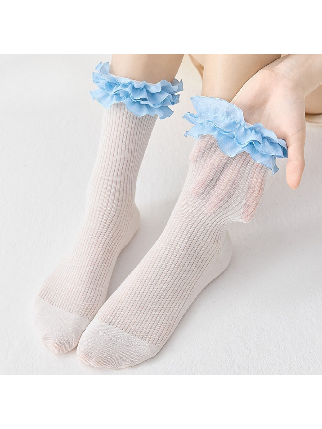 Rufia - Ruffle Trim Ribbed Crew Socks product image 3