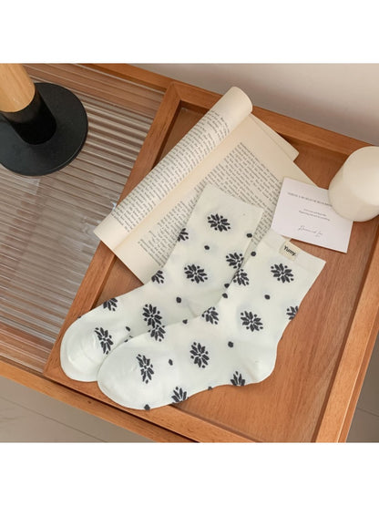 Rufia - Mid-Calf Winter Socks with Snowflake & Dots Patterns