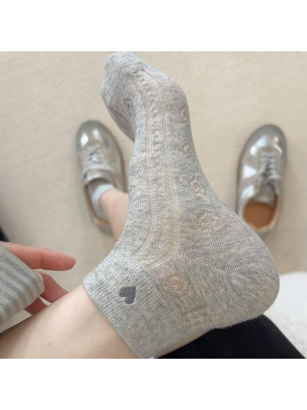 Rufia - Heart Design Openwork Ankle Socks
