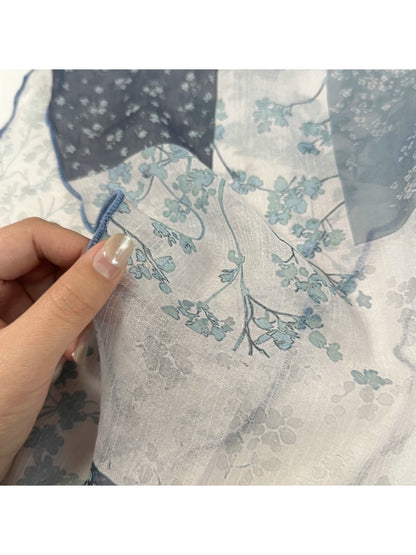 Scarvii - Vintage Floral Pattern Diamond-shaped Scarf