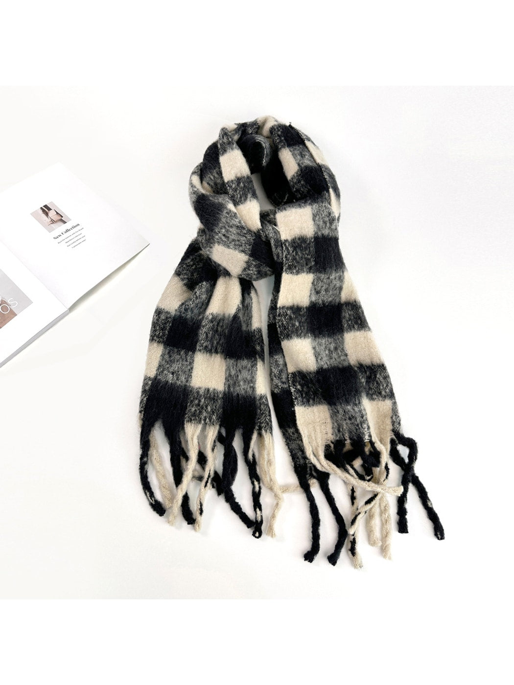 Scarvii - Two Tones Plaid Fringe Tassel Scarf