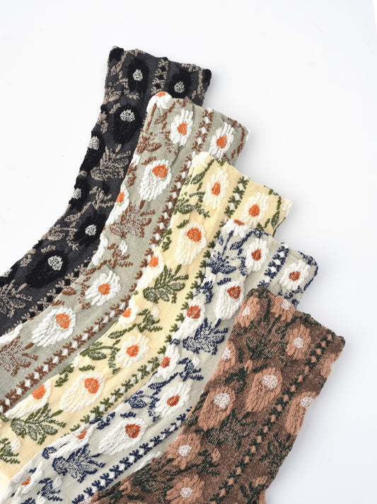 Rufia - Vintage Embossed Floral Socks