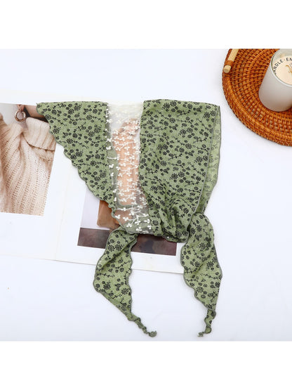 Scarvii - Vintage Lace Floral Print Triangle Bandana