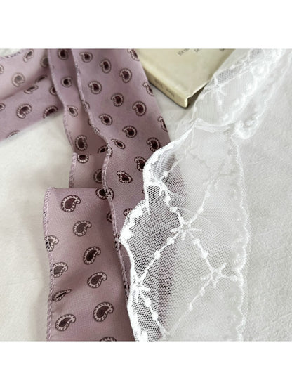 Scarvii - Gentle Paisley Lace Narrow Scarf