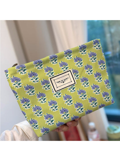 Cosbai - Green Floral Everyday Cosmetic Pouch