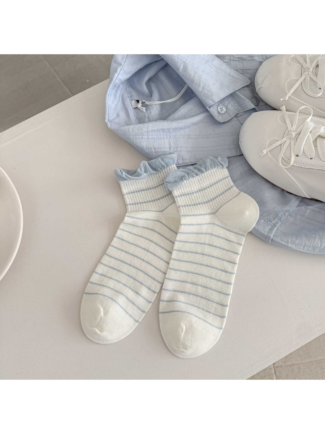 Rufia - Sweet Contrast Cuff Floral Ankle Socks