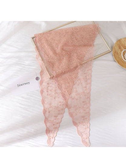 Scarvii - Sweet Floral Lace Airy Triangle Bandana