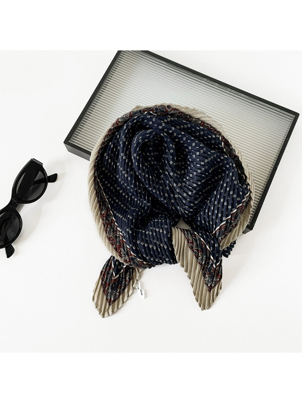 Scarvii - Micro Dot Pleated Scarf