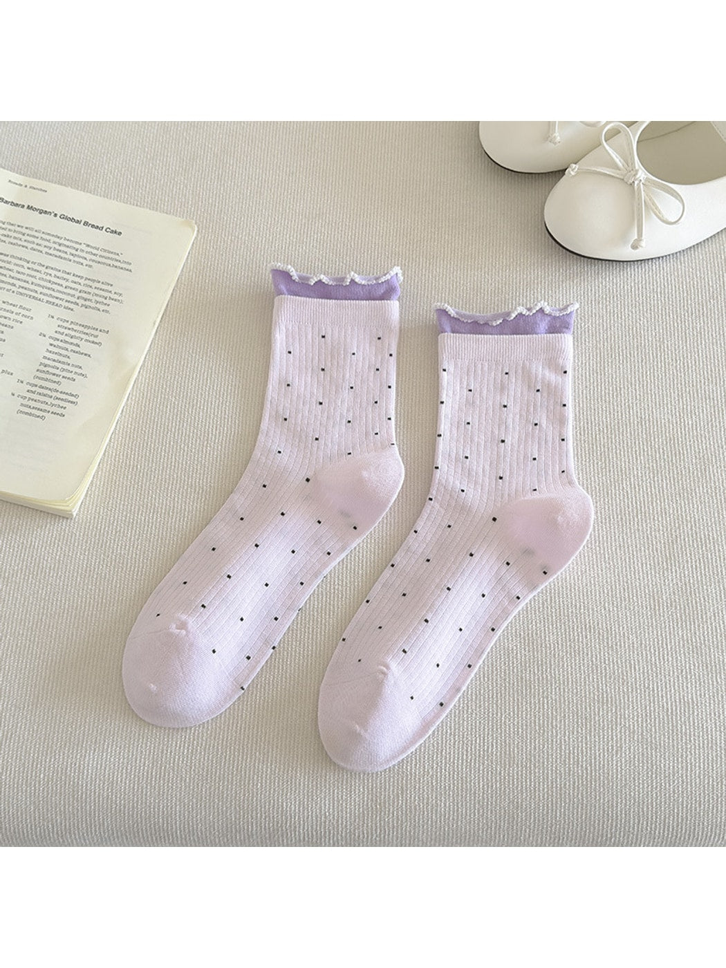 Rufia - Polka Dot Contrast Cuff Casual Crew Socks