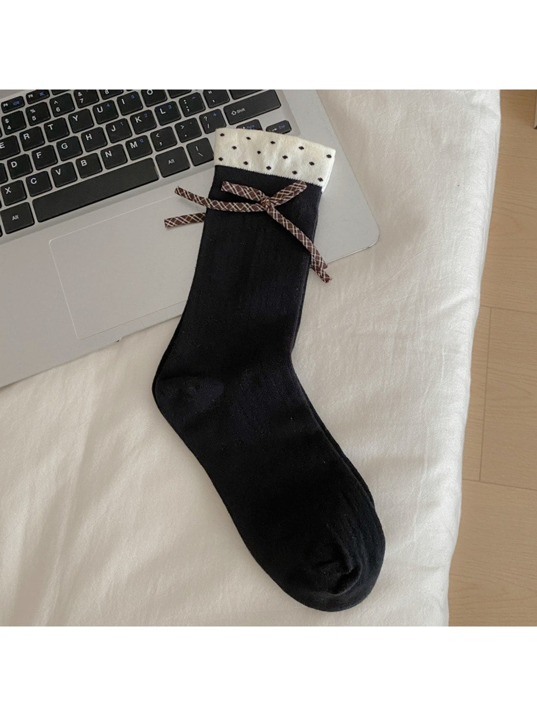Rufia - Heart Button and Bow Accent Crew Socks