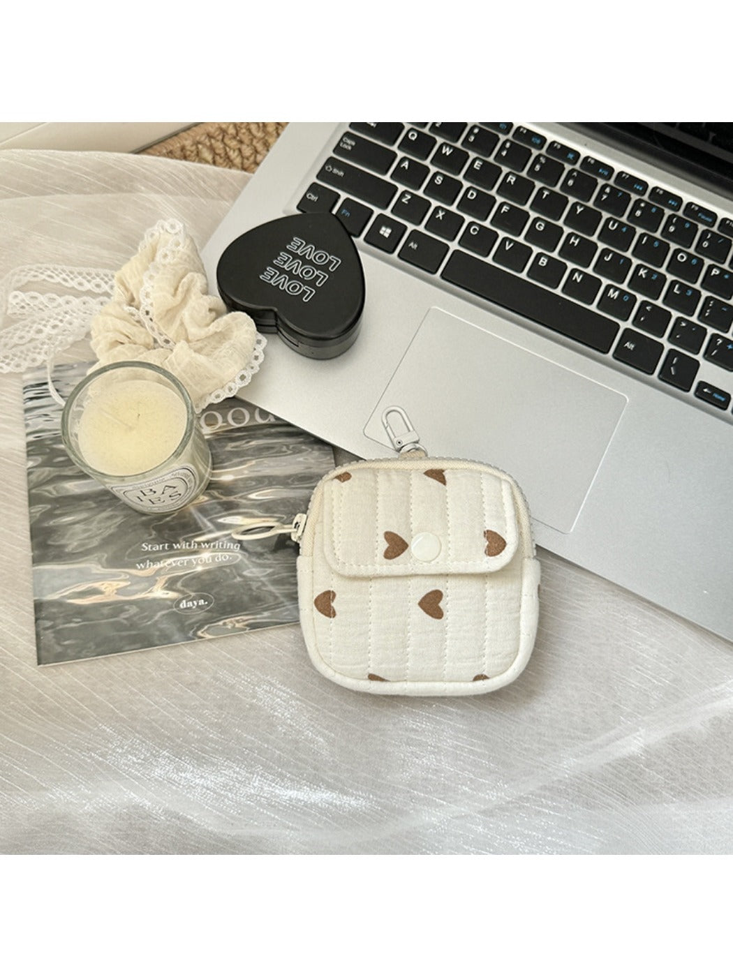 Cosbai Floral Print Mini Storage Pouch product photo 12
